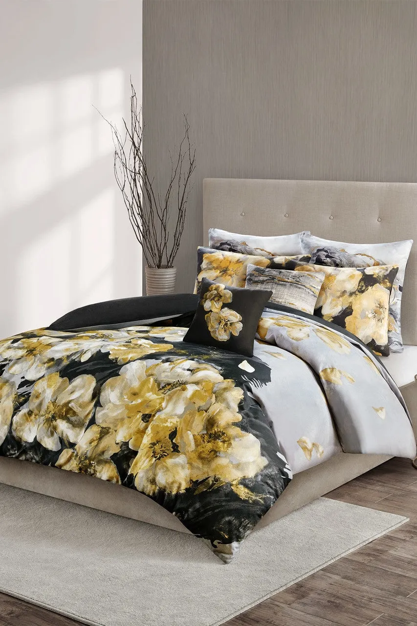 Casa Noir Comforter Set