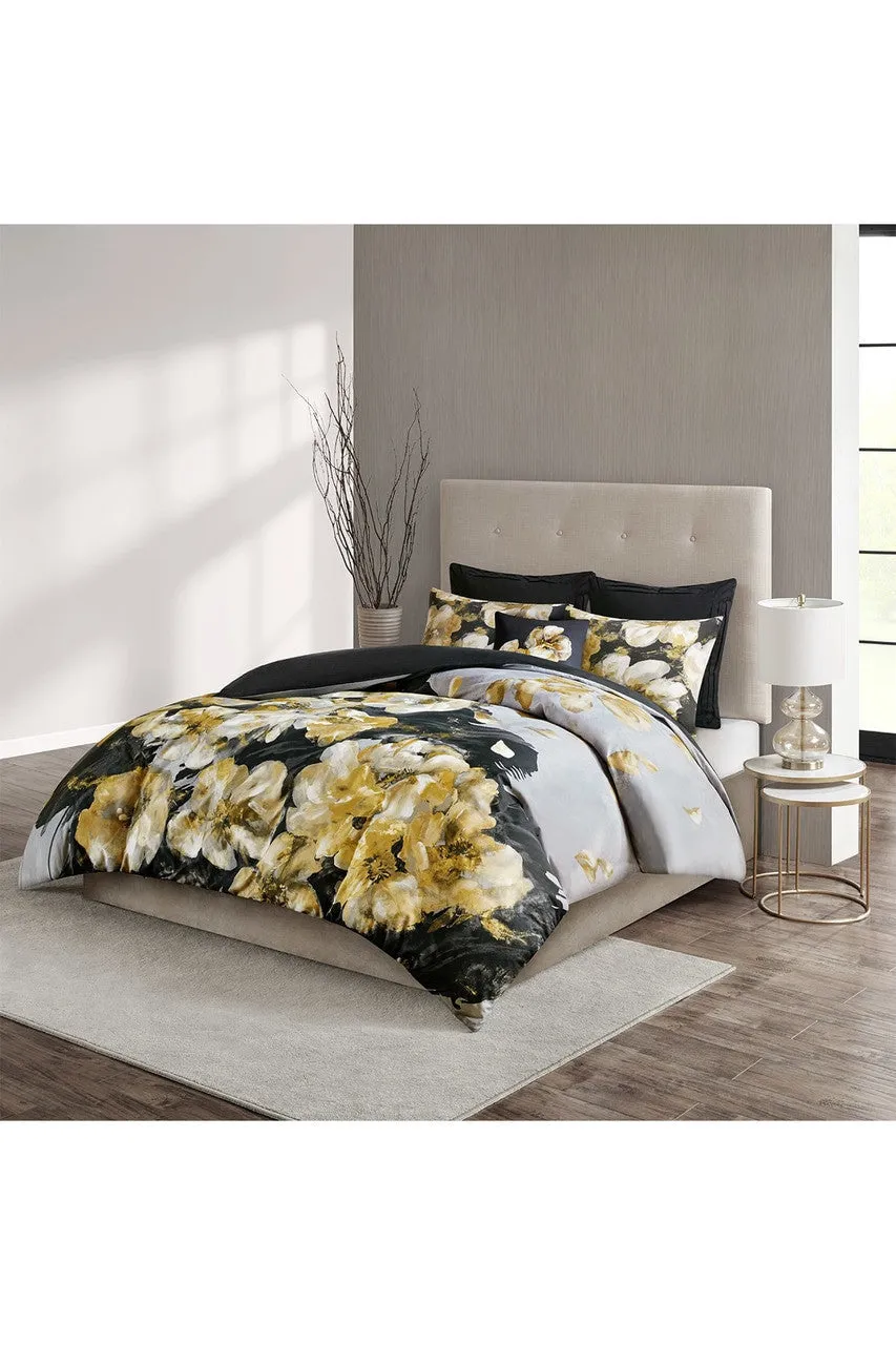 Casa Noir Comforter Set