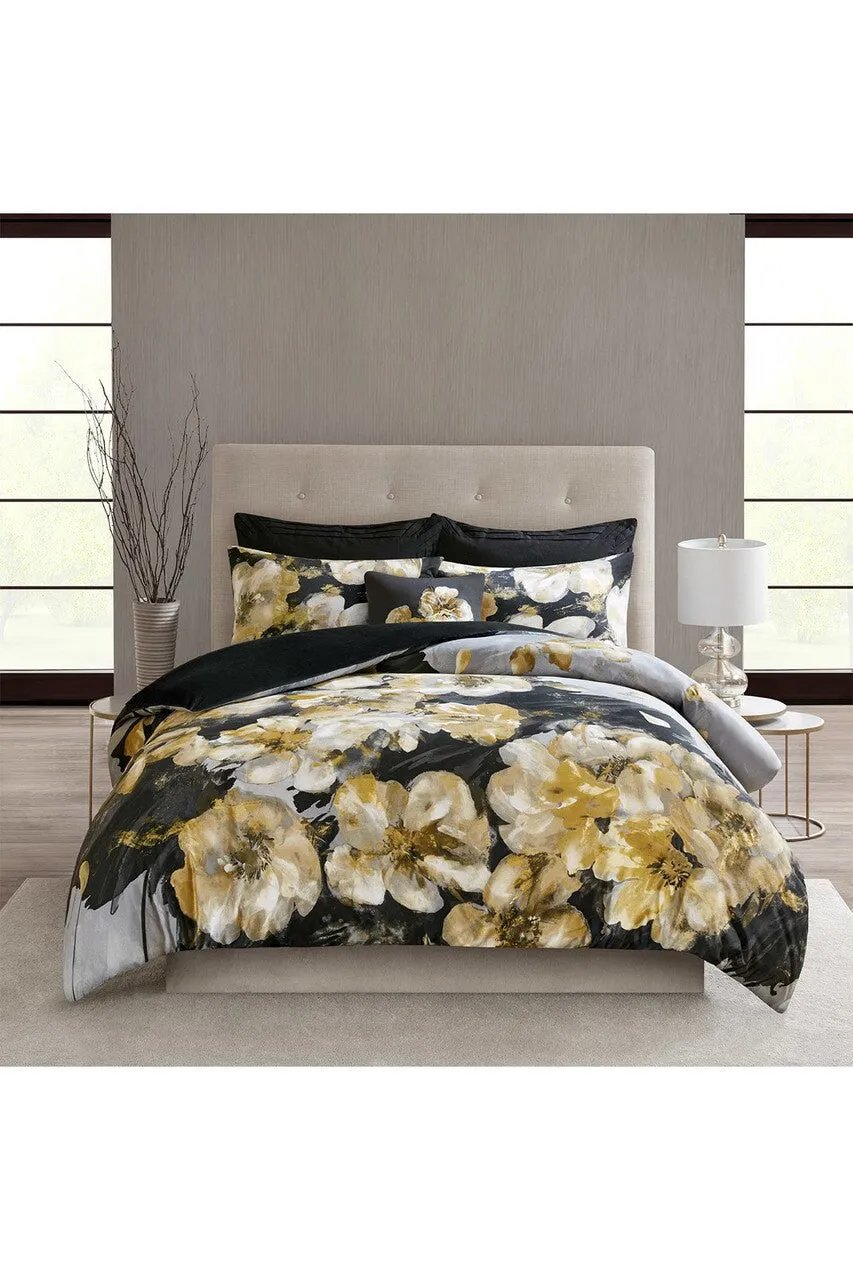 Casa Noir Comforter Set