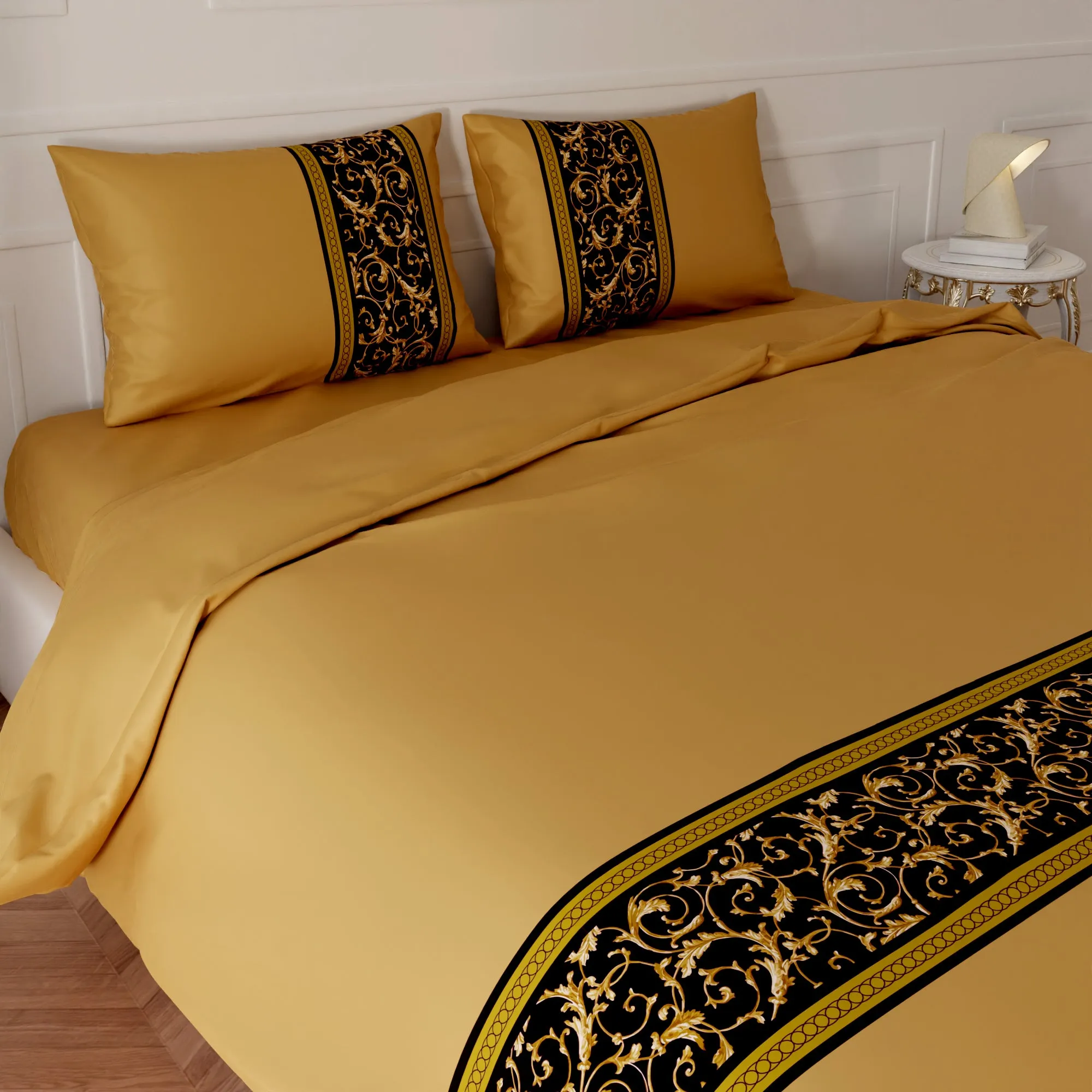 Grandeur of the Sun King Comforter Set