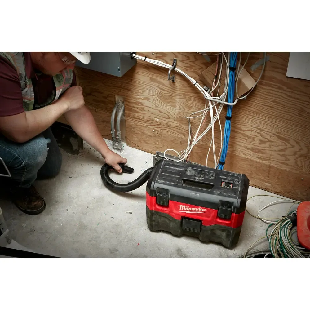 Milwaukee M18 2-Gallon Wet/Dry Vacuum