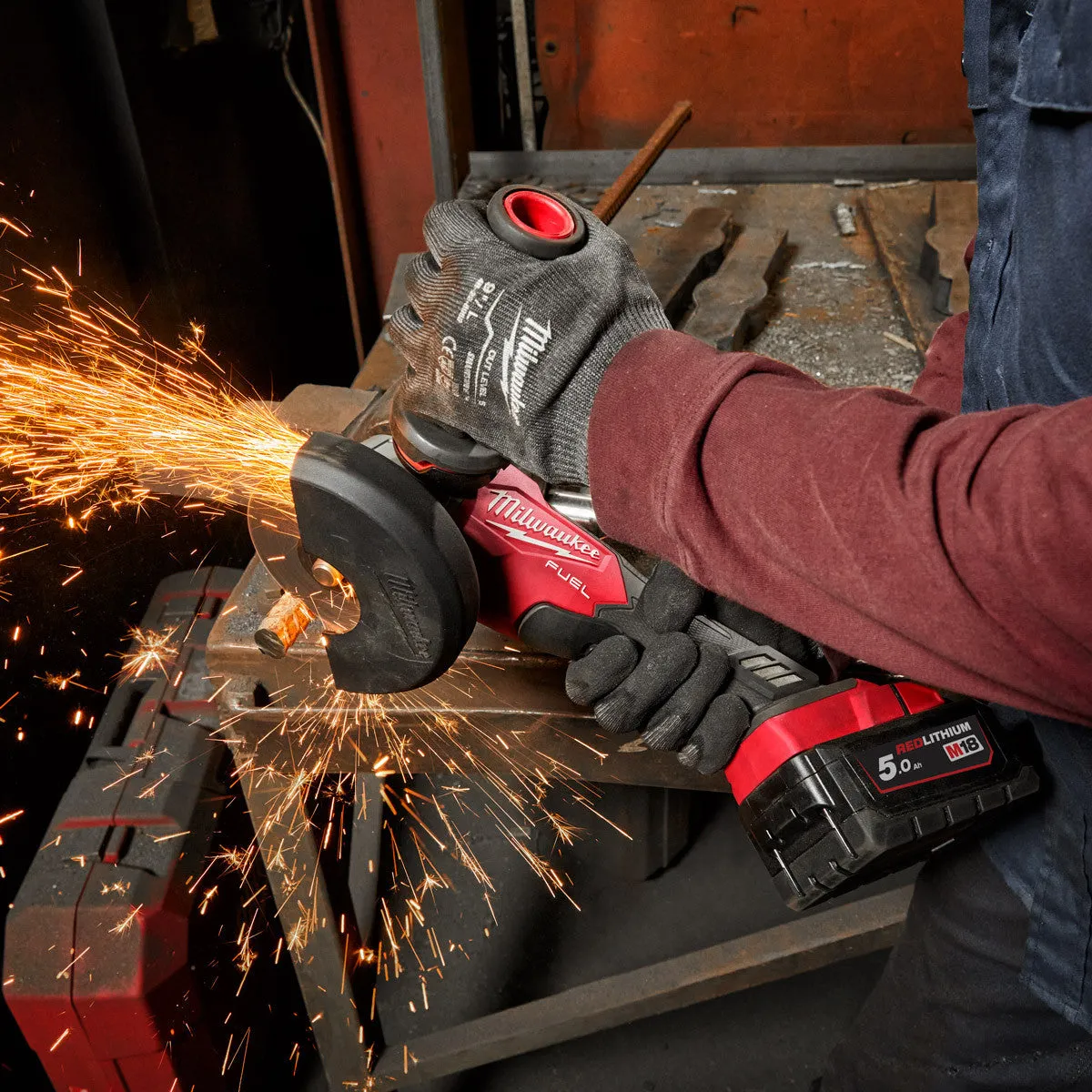 Milwaukee M18FSAG115X-0 18V 115mm Fuel Brushless Angle Grinder with Quick Locking Flange Nut