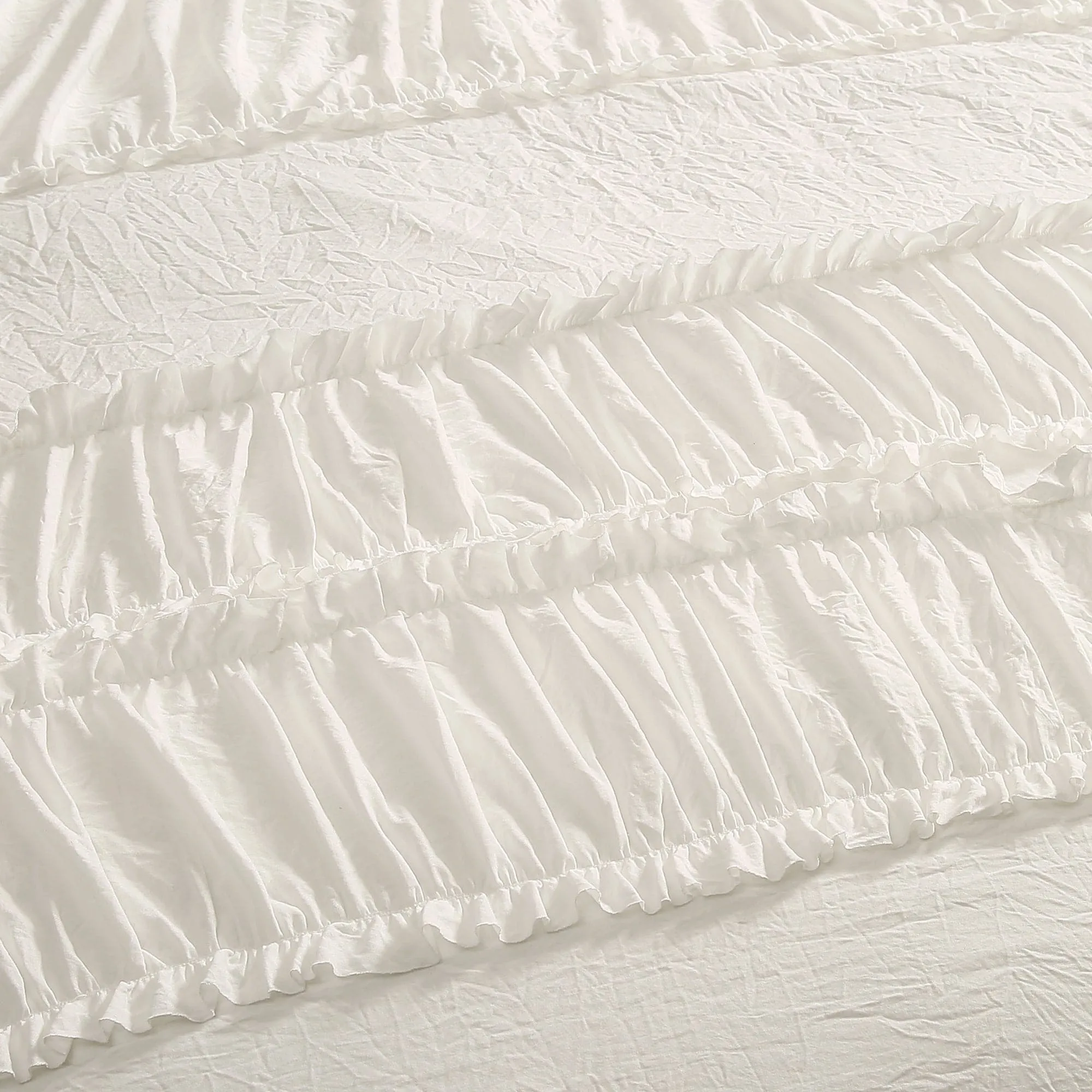 Nova Ruffle 3 Piece Comforter Set