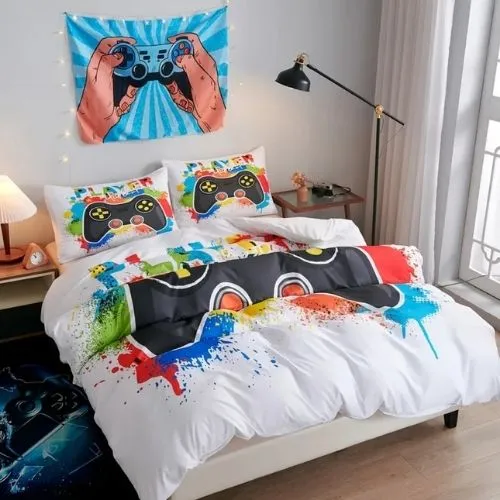 Single size 4 piece bedding set with duvet cover 3D white color.