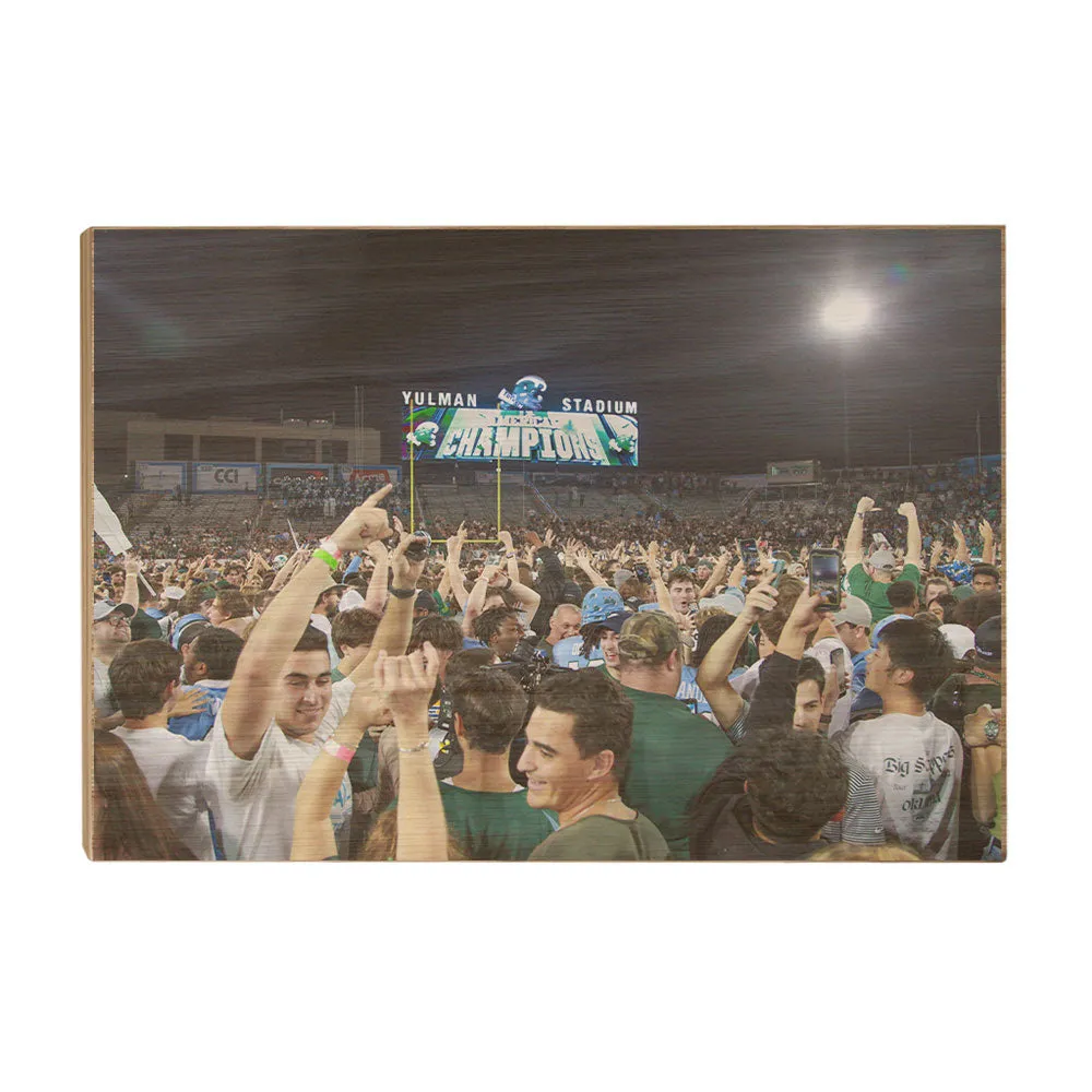 Tulane  Green Wave - Tulane Fans Storm the Field