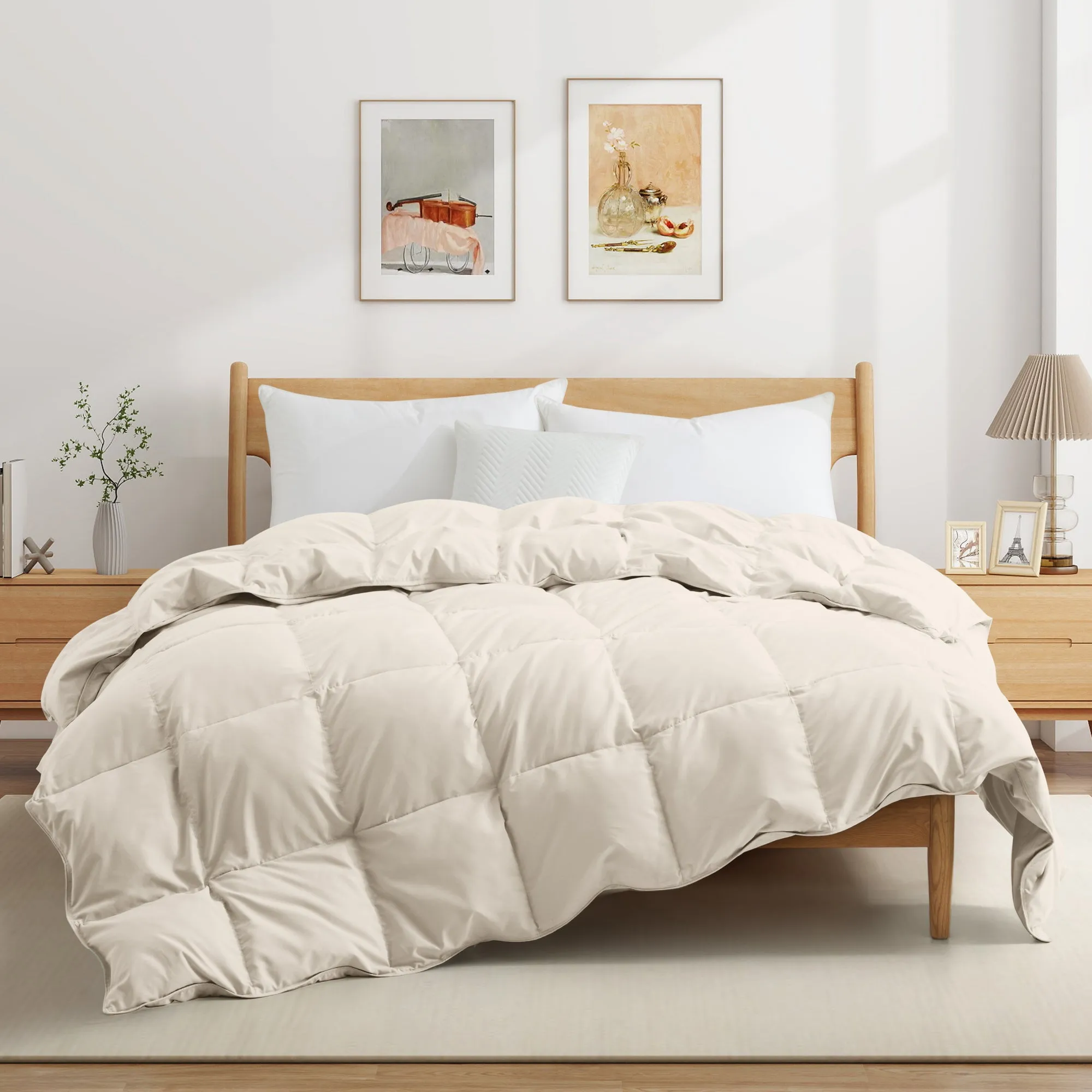 White Goose Feather Fiber and Down Comforter